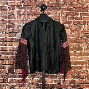 Molly Design- Black top